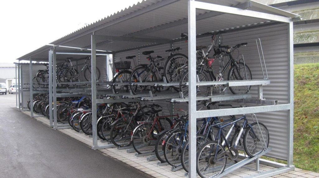 Exemple de parking à vélos moderne situé en Suisse